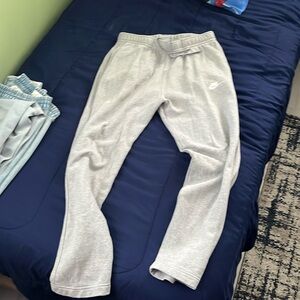Nike Club Sweatpants